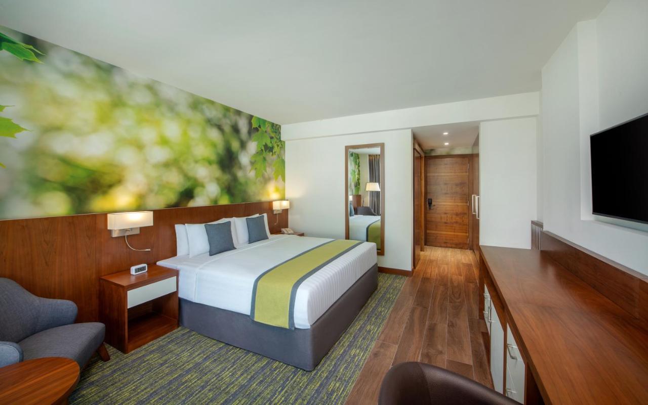 Hotel Wyndham Garden Muscat Al Khuwair Exteriér fotografie